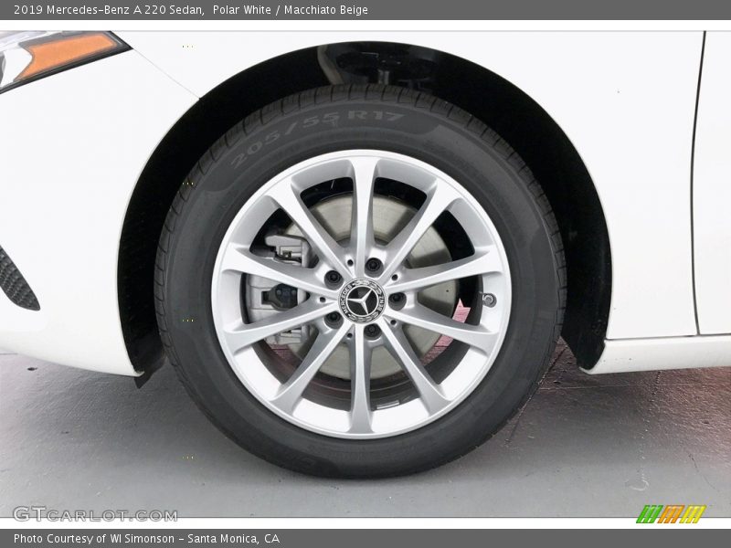 Polar White / Macchiato Beige 2019 Mercedes-Benz A 220 Sedan