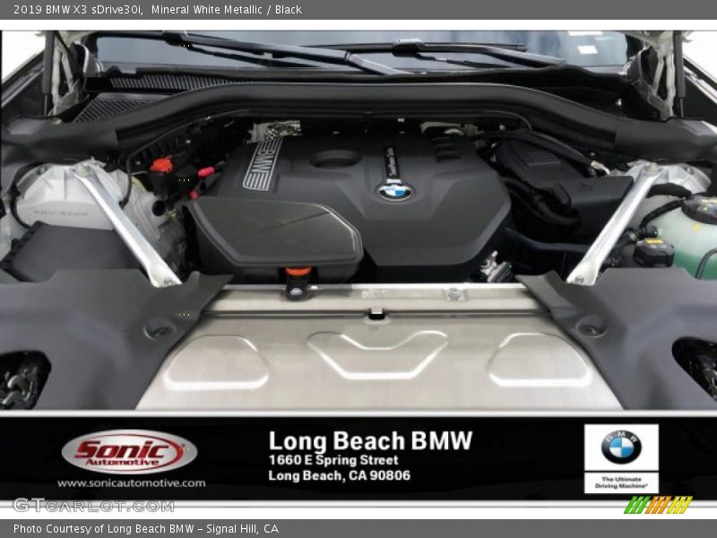 Mineral White Metallic / Black 2019 BMW X3 sDrive30i
