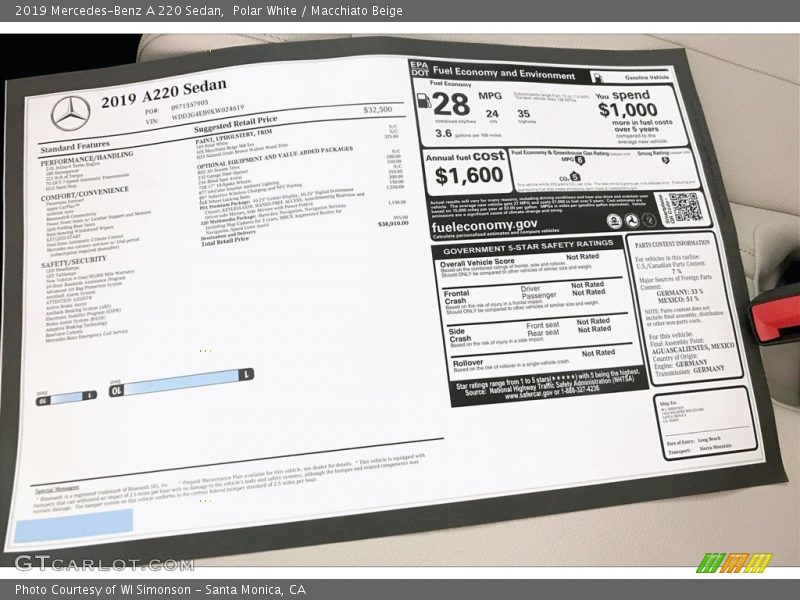 Polar White / Macchiato Beige 2019 Mercedes-Benz A 220 Sedan