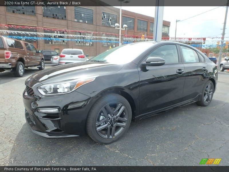 Front 3/4 View of 2020 Forte GT-Line