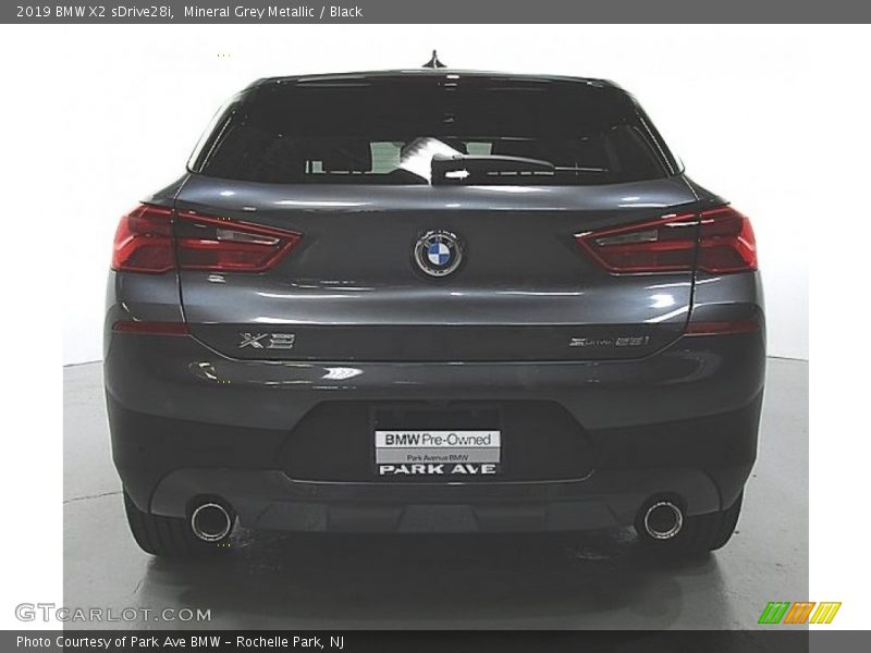 Mineral Grey Metallic / Black 2019 BMW X2 sDrive28i