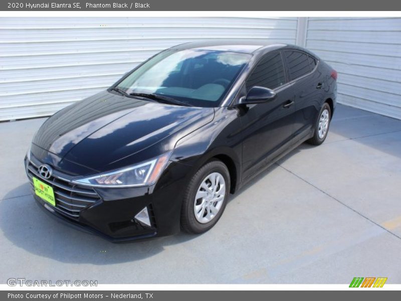 Phantom Black / Black 2020 Hyundai Elantra SE