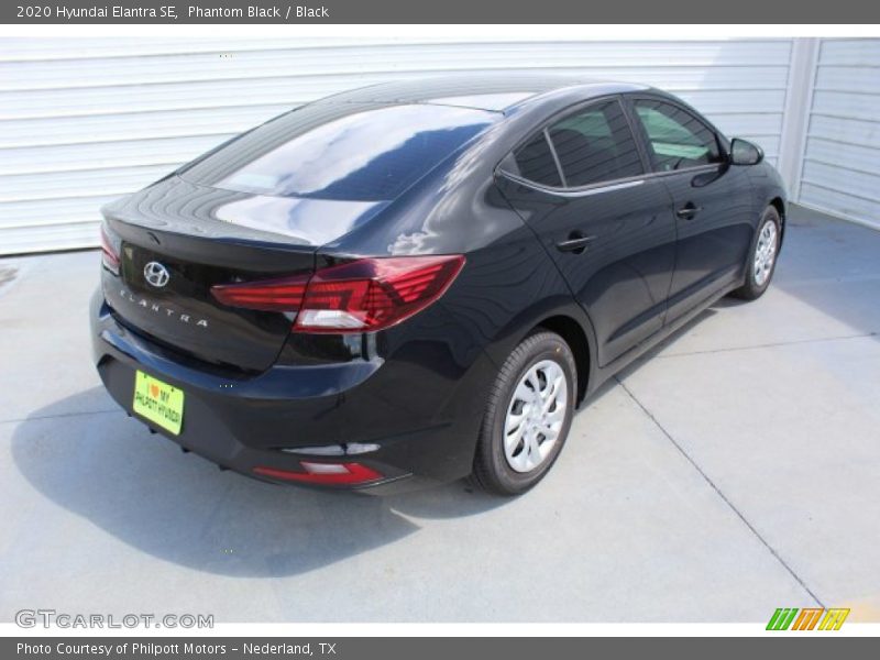 Phantom Black / Black 2020 Hyundai Elantra SE