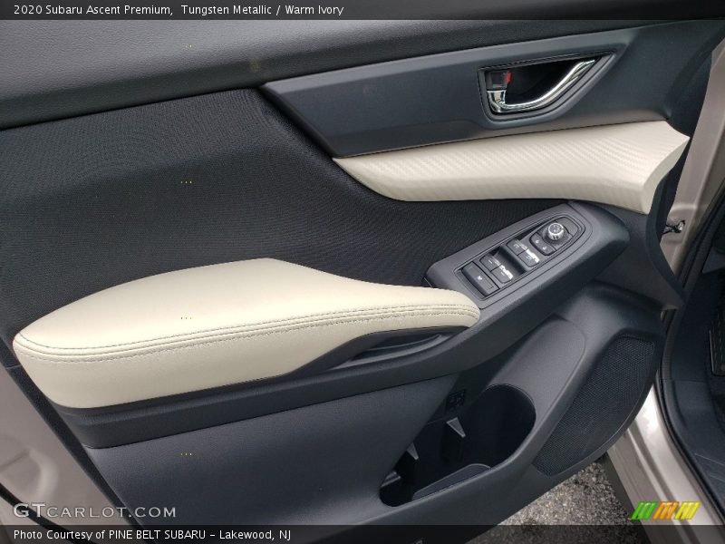 Tungsten Metallic / Warm Ivory 2020 Subaru Ascent Premium