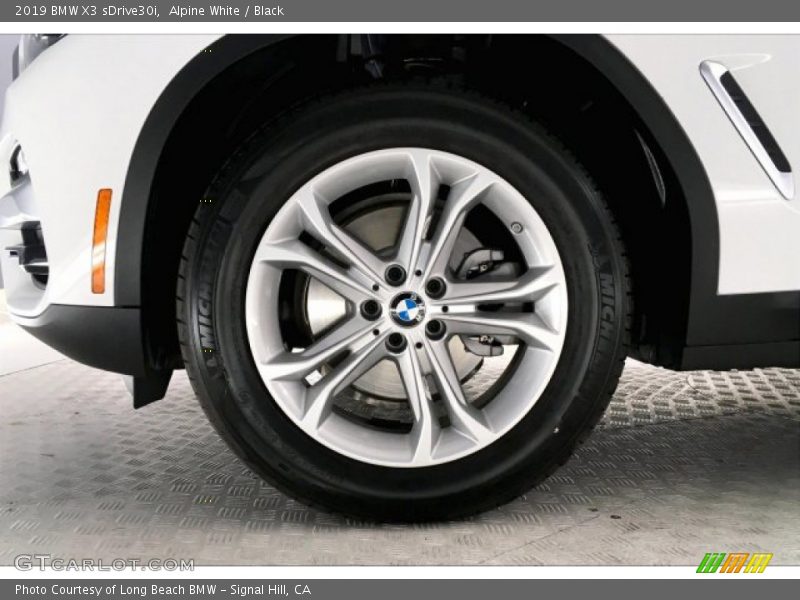 Alpine White / Black 2019 BMW X3 sDrive30i