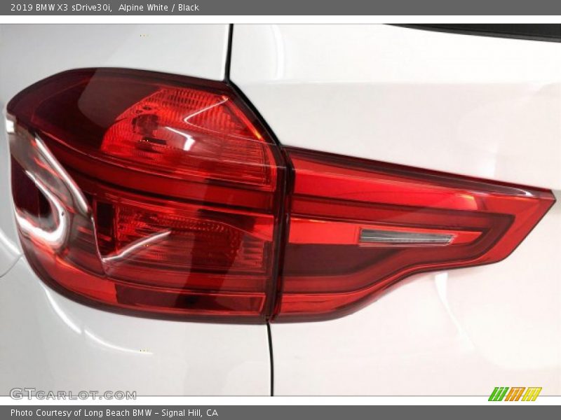 Alpine White / Black 2019 BMW X3 sDrive30i