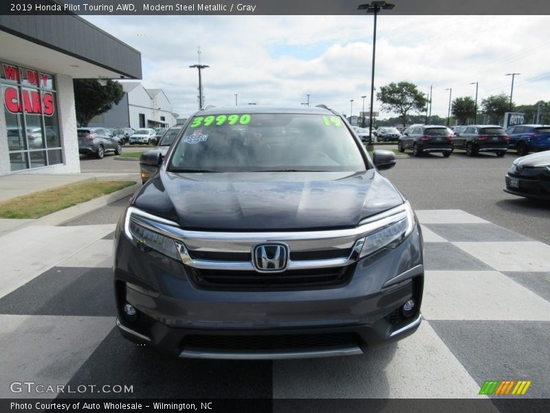 Modern Steel Metallic / Gray 2019 Honda Pilot Touring AWD