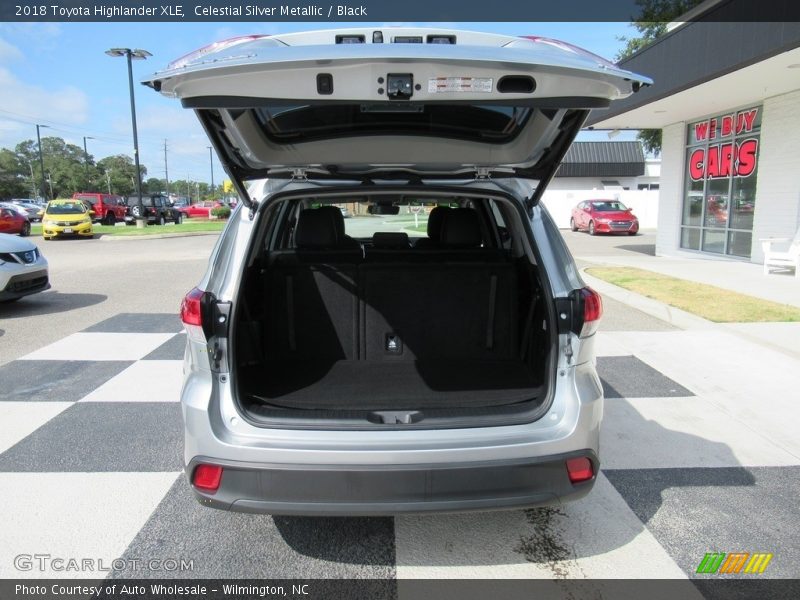 Celestial Silver Metallic / Black 2018 Toyota Highlander XLE