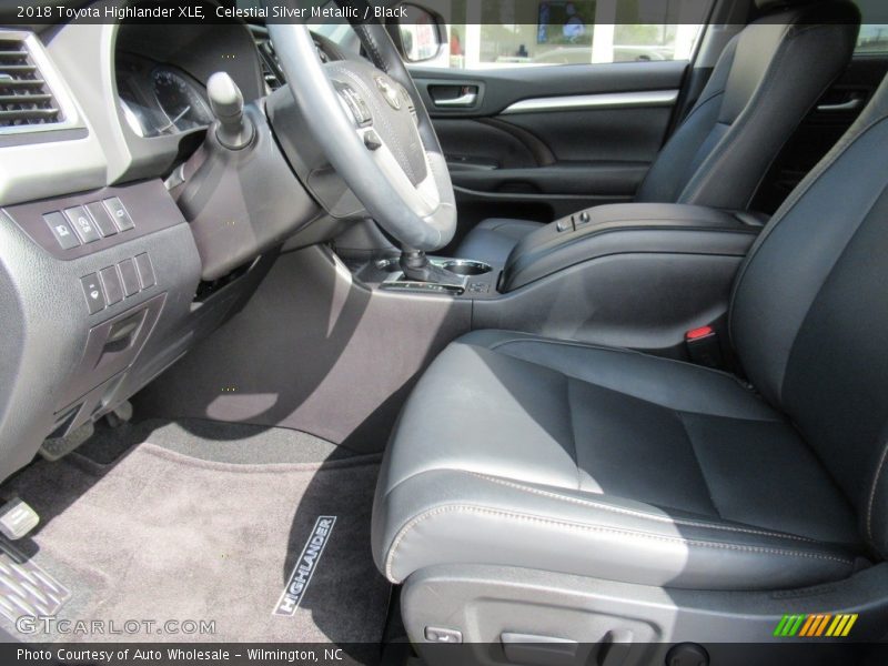 Celestial Silver Metallic / Black 2018 Toyota Highlander XLE