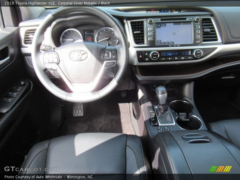 Celestial Silver Metallic / Black 2018 Toyota Highlander XLE