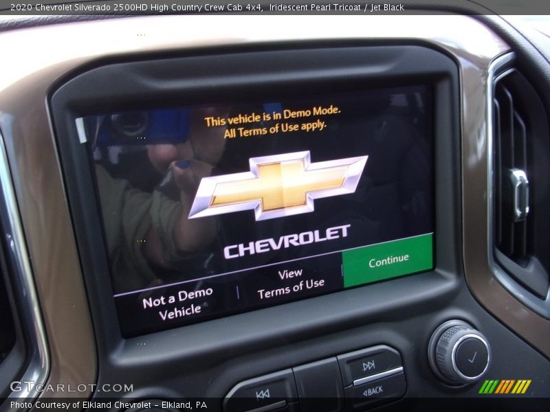 Iridescent Pearl Tricoat / Jet Black 2020 Chevrolet Silverado 2500HD High Country Crew Cab 4x4