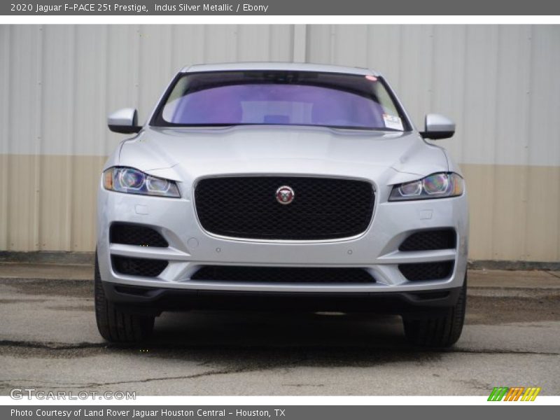 Indus Silver Metallic / Ebony 2020 Jaguar F-PACE 25t Prestige