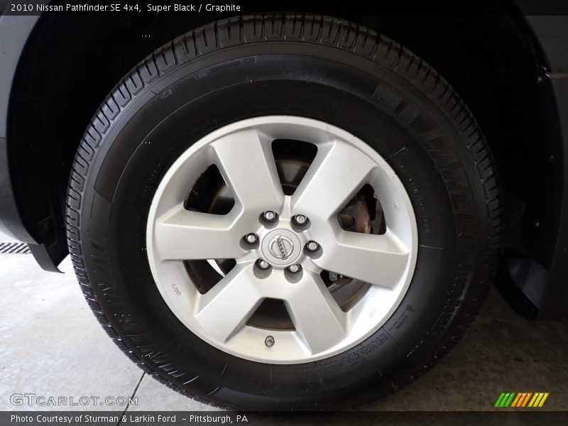 Super Black / Graphite 2010 Nissan Pathfinder SE 4x4