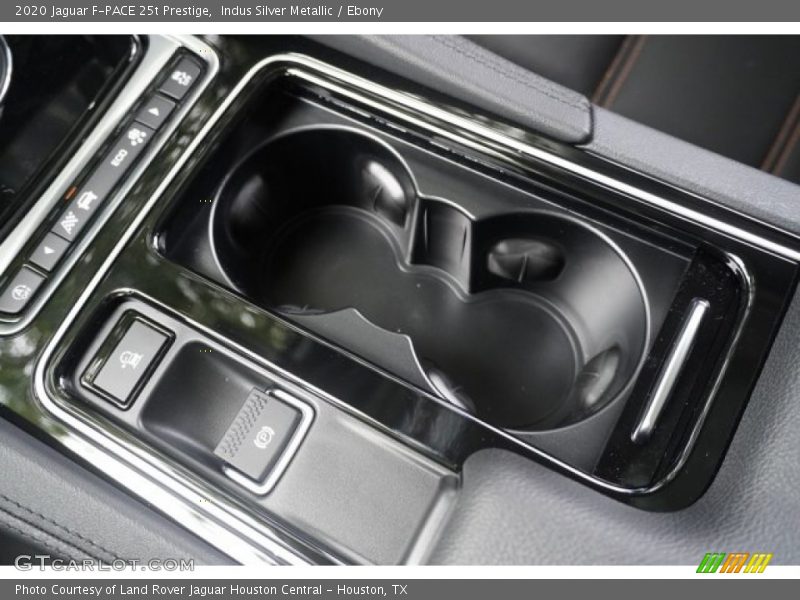Indus Silver Metallic / Ebony 2020 Jaguar F-PACE 25t Prestige