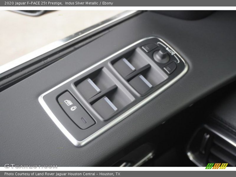 Indus Silver Metallic / Ebony 2020 Jaguar F-PACE 25t Prestige