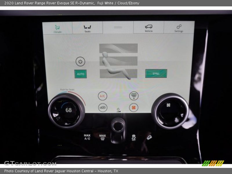Controls of 2020 Range Rover Evoque SE R-Dynamic
