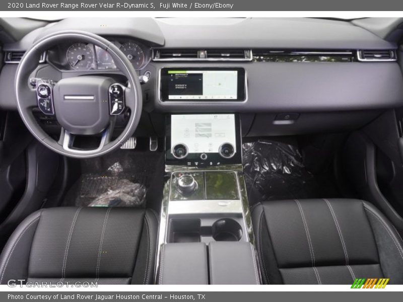Dashboard of 2020 Range Rover Velar R-Dynamic S