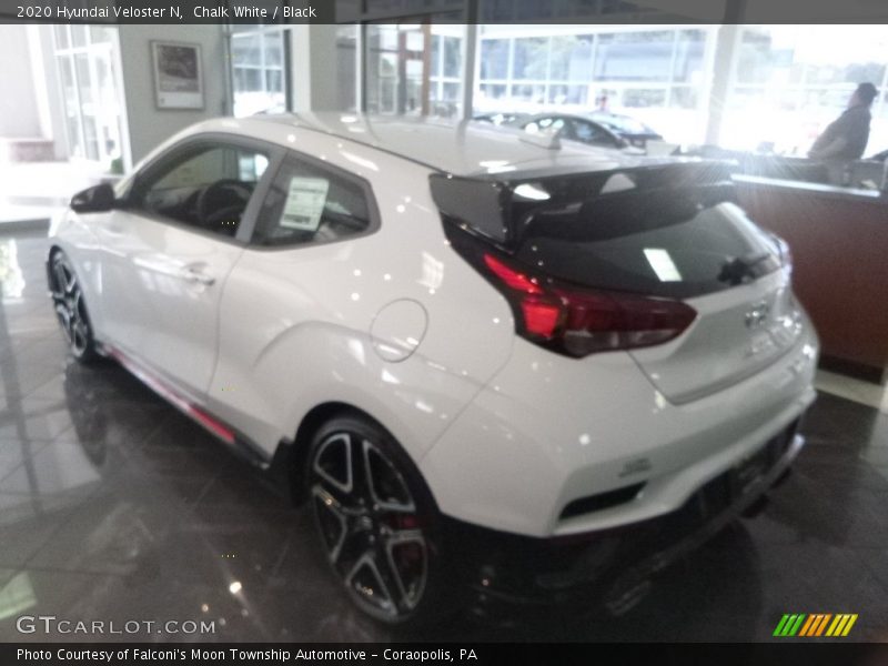 Chalk White / Black 2020 Hyundai Veloster N