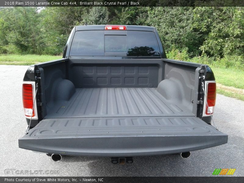 Brilliant Black Crystal Pearl / Black 2018 Ram 1500 Laramie Crew Cab 4x4