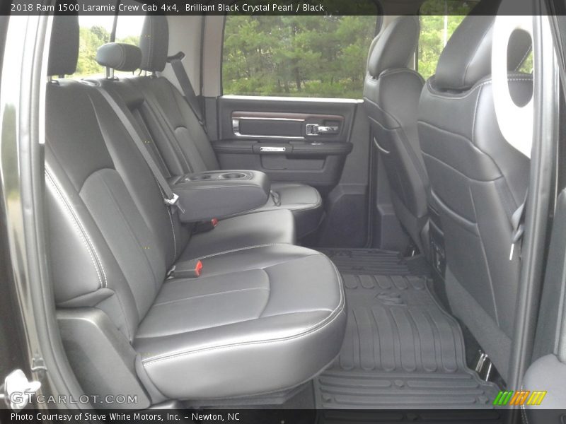 Brilliant Black Crystal Pearl / Black 2018 Ram 1500 Laramie Crew Cab 4x4