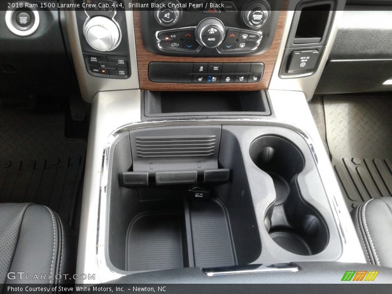 Brilliant Black Crystal Pearl / Black 2018 Ram 1500 Laramie Crew Cab 4x4