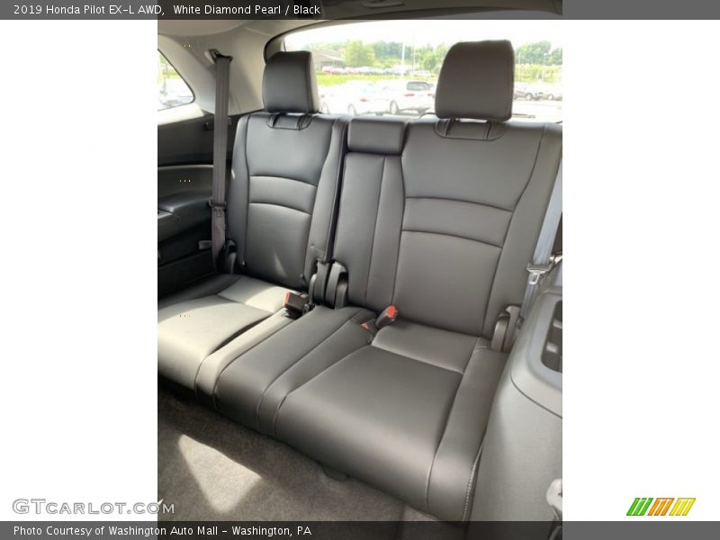White Diamond Pearl / Black 2019 Honda Pilot EX-L AWD
