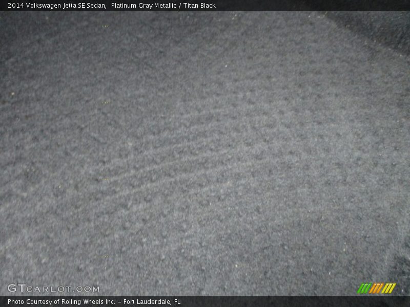 Platinum Gray Metallic / Titan Black 2014 Volkswagen Jetta SE Sedan
