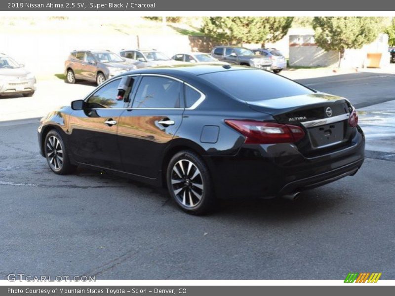 Super Black / Charcoal 2018 Nissan Altima 2.5 SV