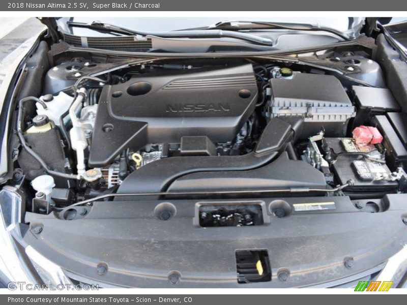 Super Black / Charcoal 2018 Nissan Altima 2.5 SV