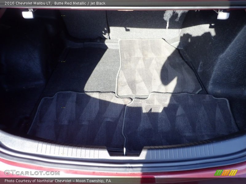 Butte Red Metallic / Jet Black 2016 Chevrolet Malibu LT