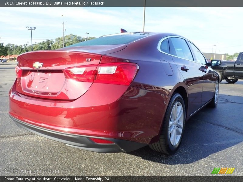 Butte Red Metallic / Jet Black 2016 Chevrolet Malibu LT