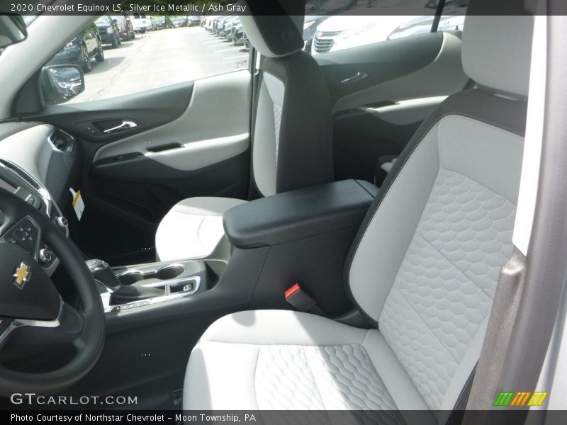 Silver Ice Metallic / Ash Gray 2020 Chevrolet Equinox LS