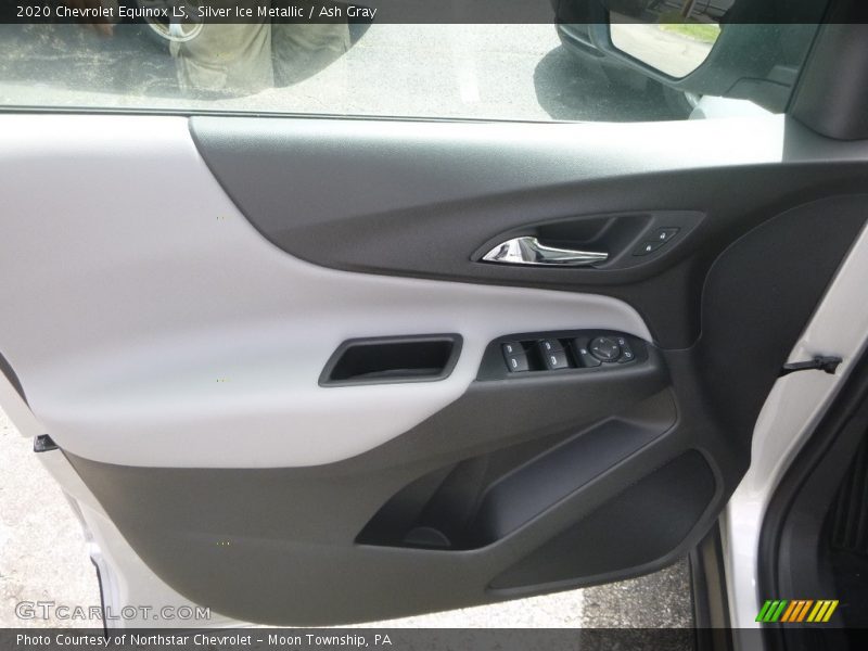 Silver Ice Metallic / Ash Gray 2020 Chevrolet Equinox LS