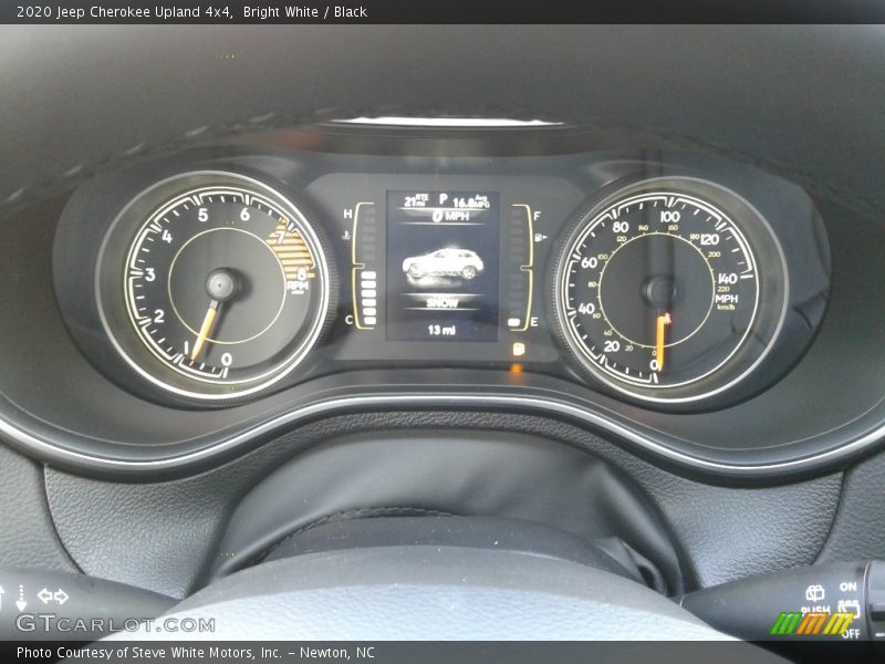 Bright White / Black 2020 Jeep Cherokee Upland 4x4