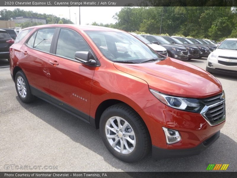 Front 3/4 View of 2020 Equinox LS