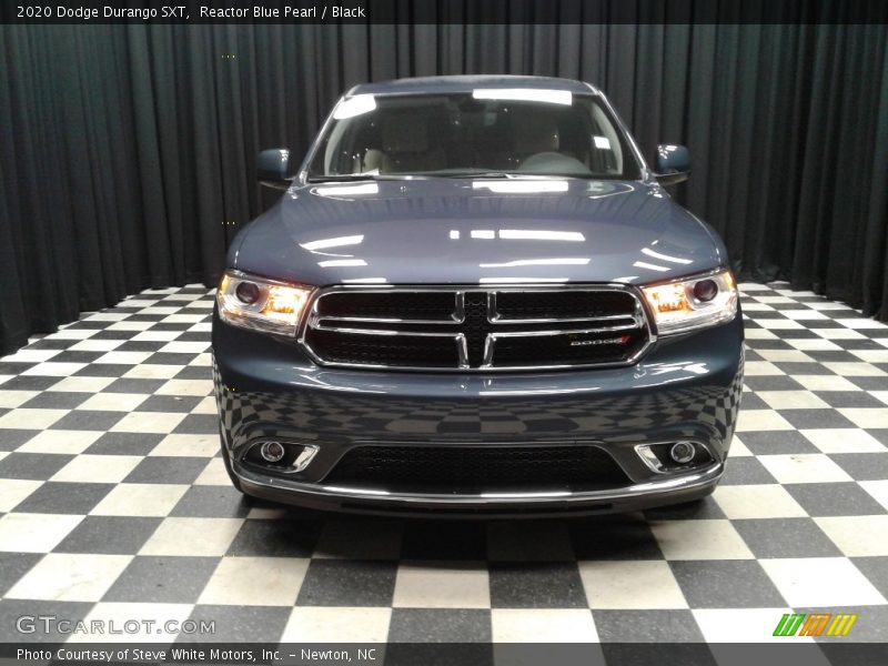 Reactor Blue Pearl / Black 2020 Dodge Durango SXT