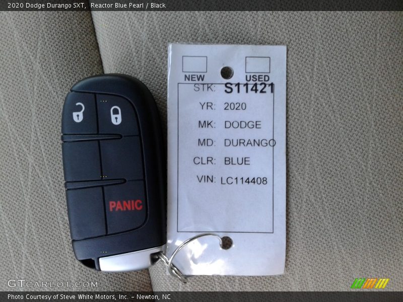 Keys of 2020 Durango SXT