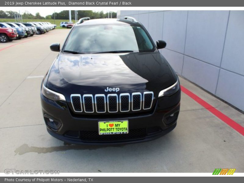 Diamond Black Crystal Pearl / Black 2019 Jeep Cherokee Latitude Plus
