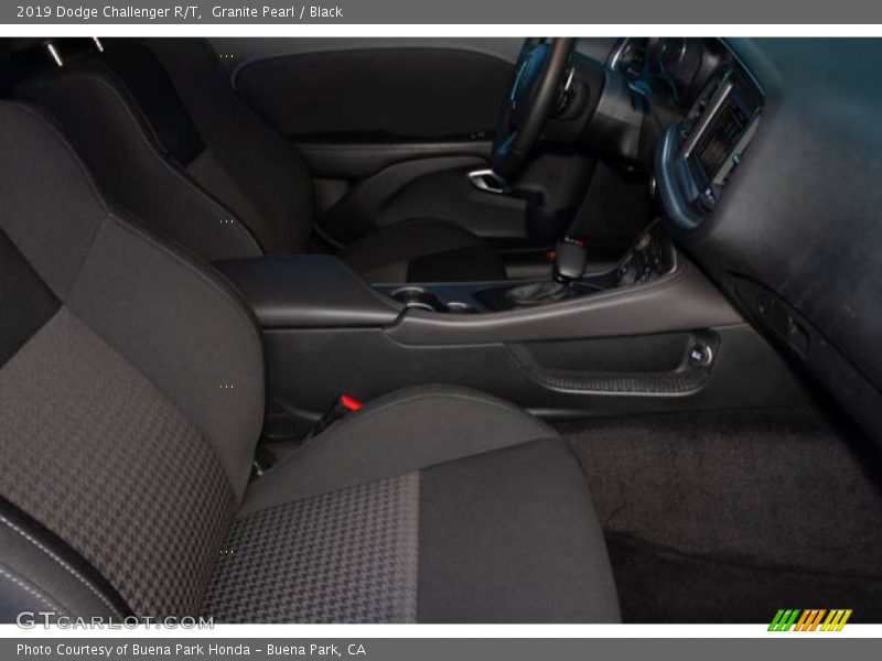 Granite Pearl / Black 2019 Dodge Challenger R/T