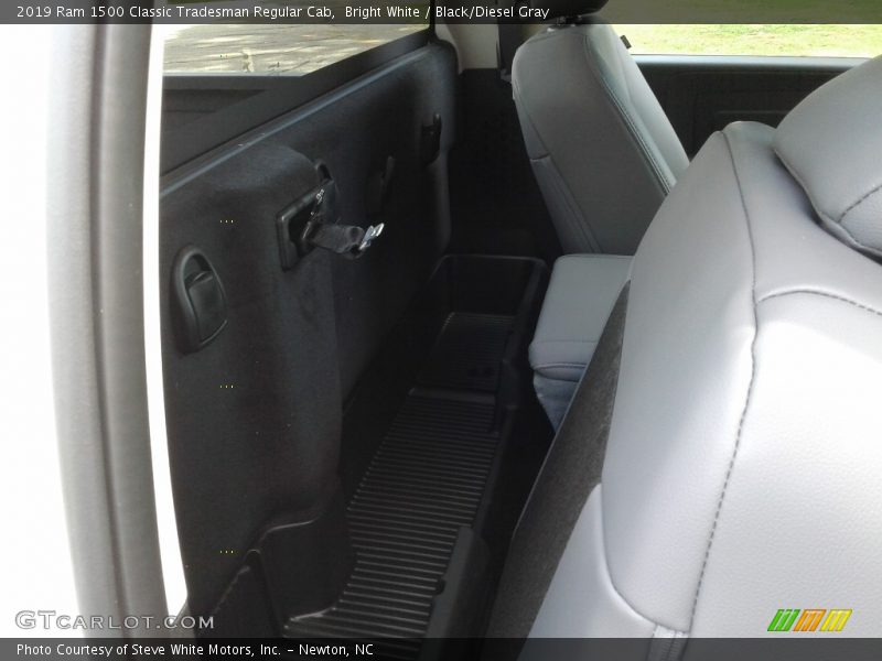 Bright White / Black/Diesel Gray 2019 Ram 1500 Classic Tradesman Regular Cab