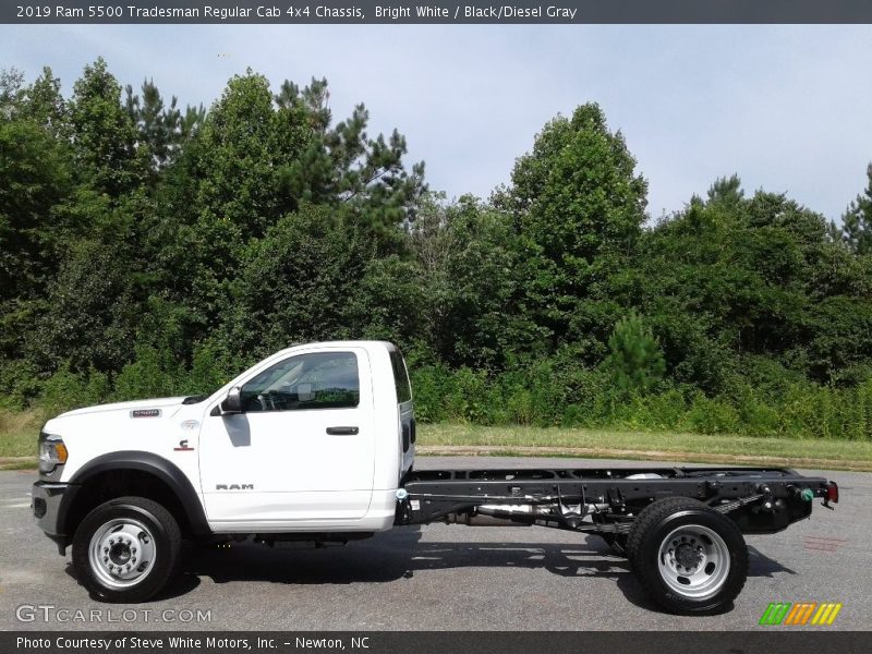 Bright White / Black/Diesel Gray 2019 Ram 5500 Tradesman Regular Cab 4x4 Chassis
