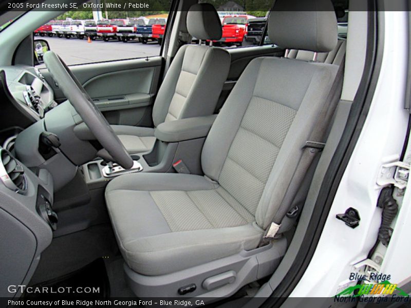 Oxford White / Pebble 2005 Ford Freestyle SE