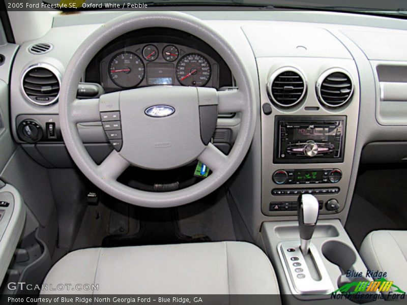 Oxford White / Pebble 2005 Ford Freestyle SE