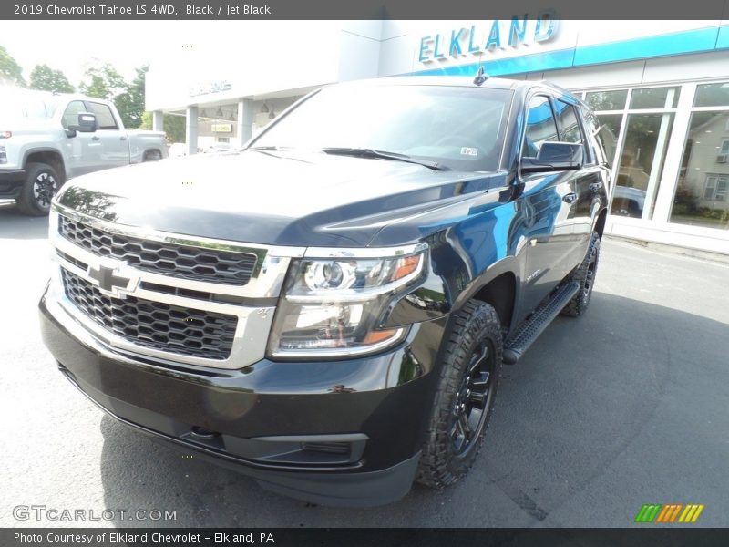 Black / Jet Black 2019 Chevrolet Tahoe LS 4WD