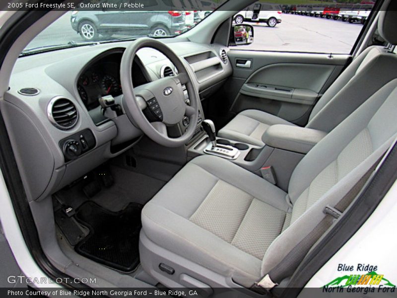 Oxford White / Pebble 2005 Ford Freestyle SE