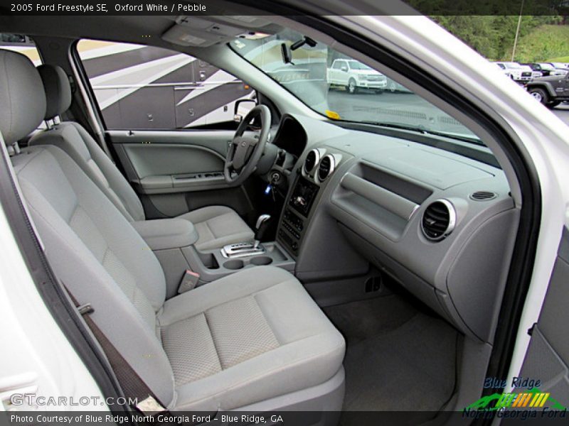 Oxford White / Pebble 2005 Ford Freestyle SE