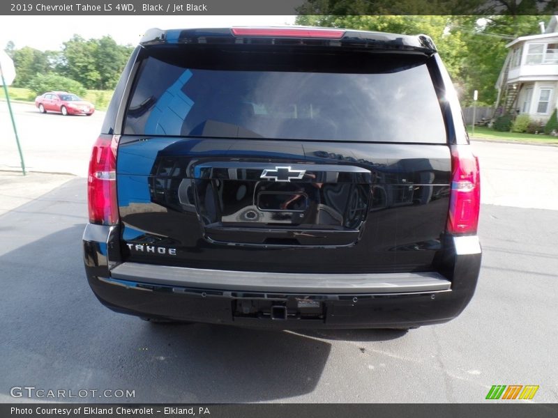 Black / Jet Black 2019 Chevrolet Tahoe LS 4WD
