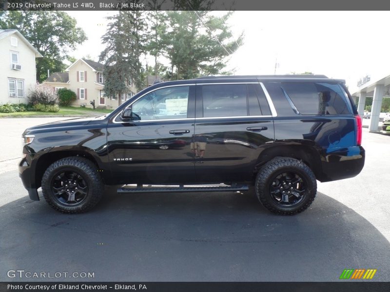 Black / Jet Black 2019 Chevrolet Tahoe LS 4WD