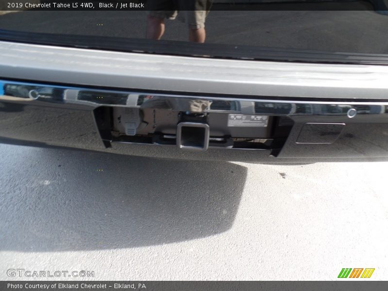 Black / Jet Black 2019 Chevrolet Tahoe LS 4WD