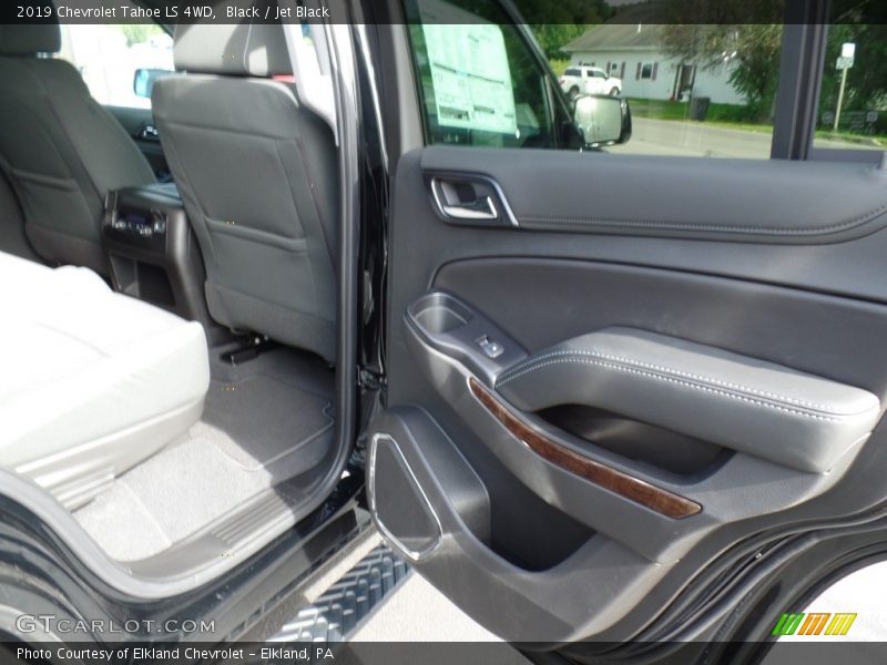 Black / Jet Black 2019 Chevrolet Tahoe LS 4WD